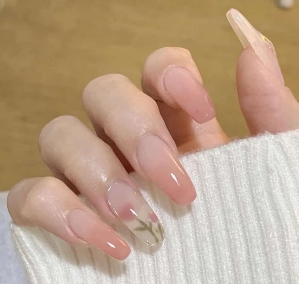 Nail móng dài hoạ tiết