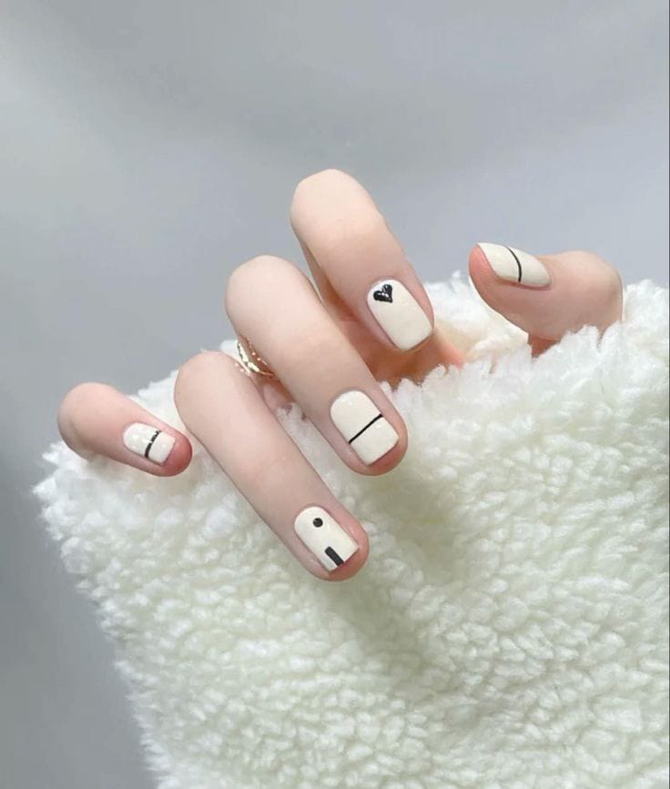 mẫu nail vuông ngắn