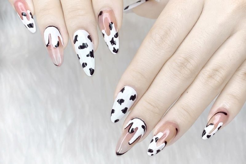 Mẫu nail cọ nét