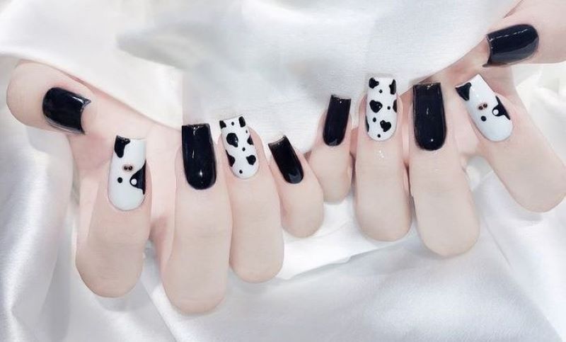 Nail đen trắng hoạ tiết da beo độc lạ cho đôi bàn tay