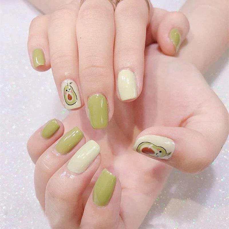 nail hình quả bơ với màu xanh pastel ngọt ngào nữ tính