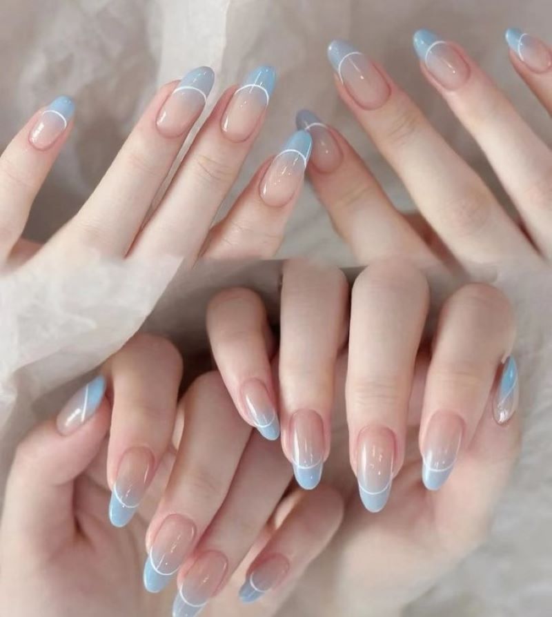 Nail sơn ombre đầu móng cữc kì tiểu thư