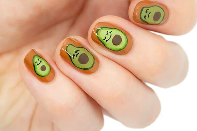 Nail họa tiết bơ ấn tượng