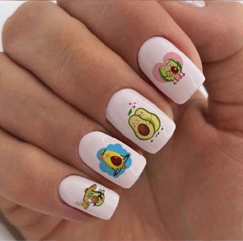 Mẫu nail bơ background hồng nhẹ nhàng 