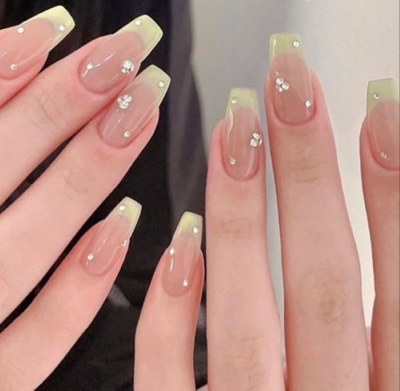 Mẫu nail màu pastel