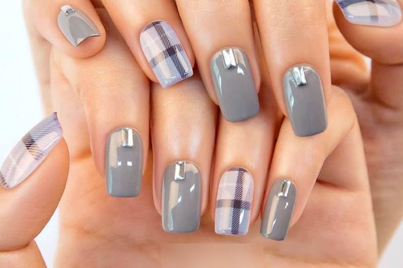 Mẫu nail màu xám