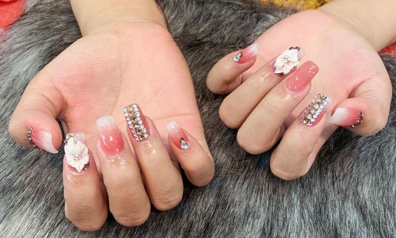 Nail hồng pastel