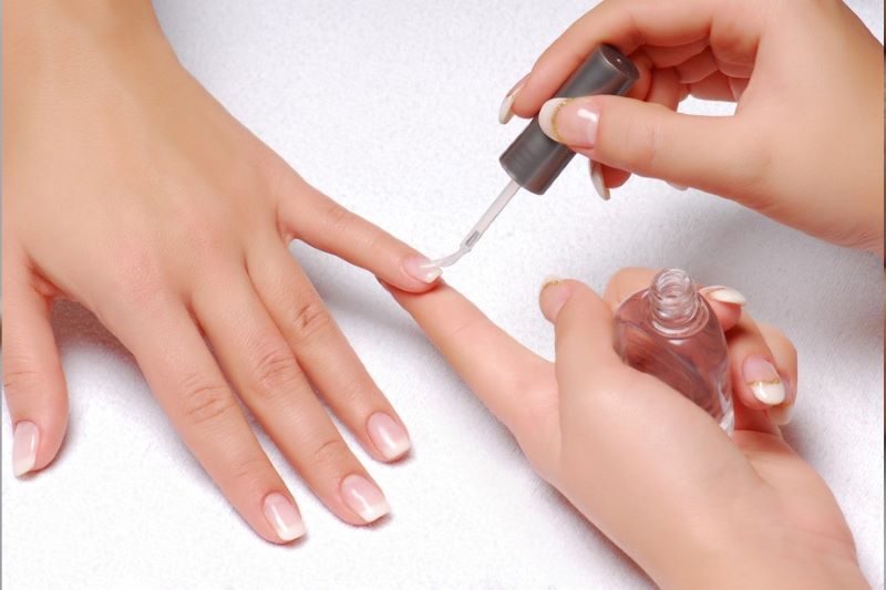 Tự học làm nail tại nhà