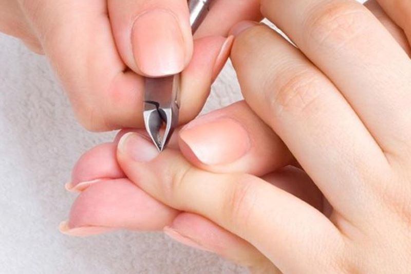 Tự học làm nail tại nhà