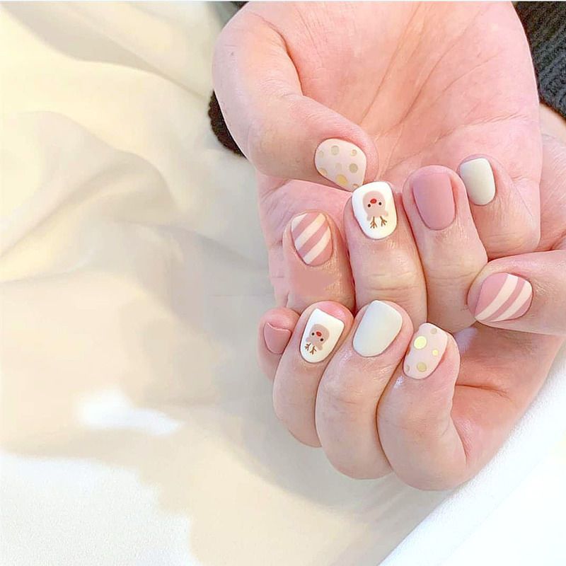 Nail học sinh đơn giản dễ thương