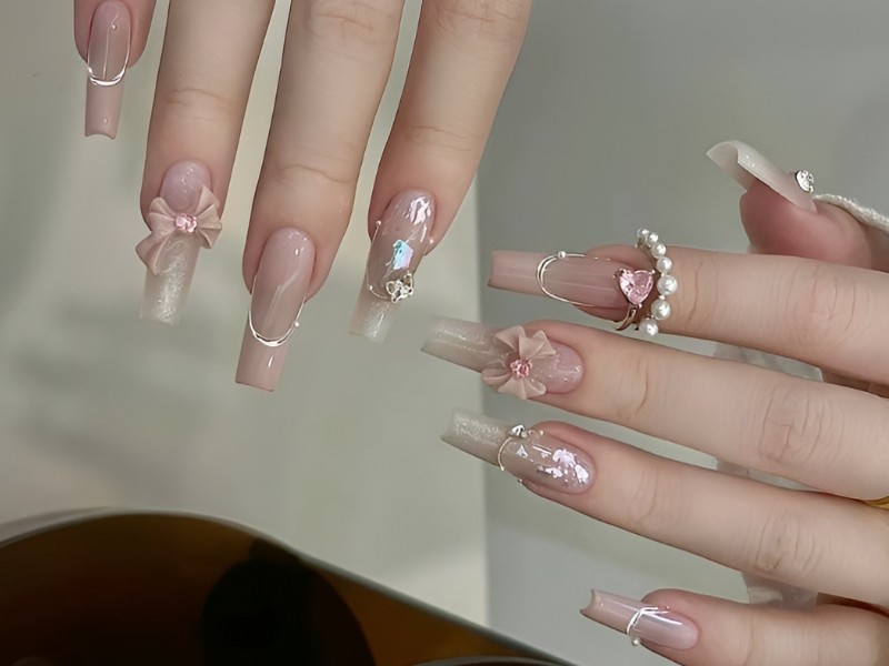 mau nail dinh no 3D cau ky 1