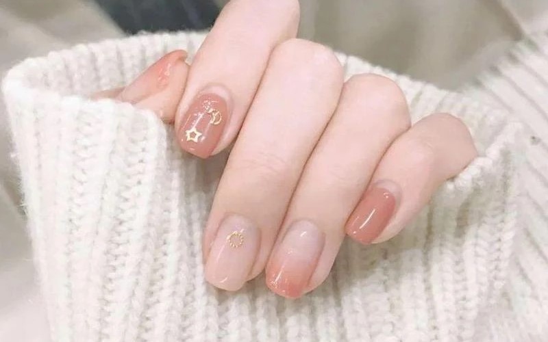 Mẫu nail màu pastel nâng tầm phong cách