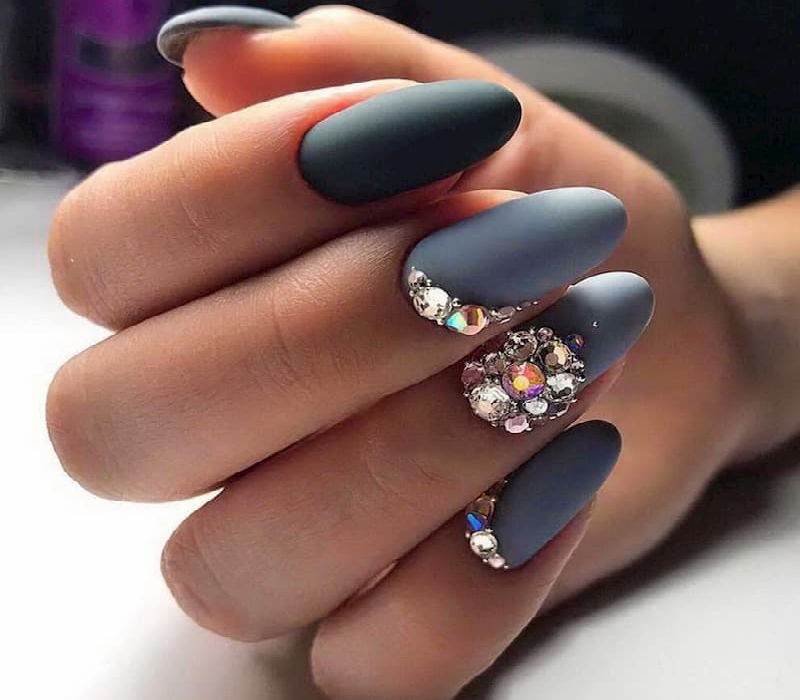 Bộ sưu tập mẫu nail màu xám thời thượng