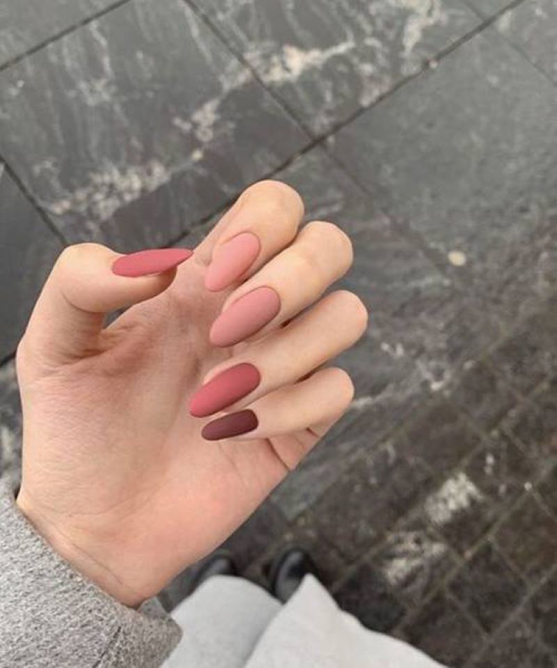 Mẫu nail nhám đẹp bừng cá tính