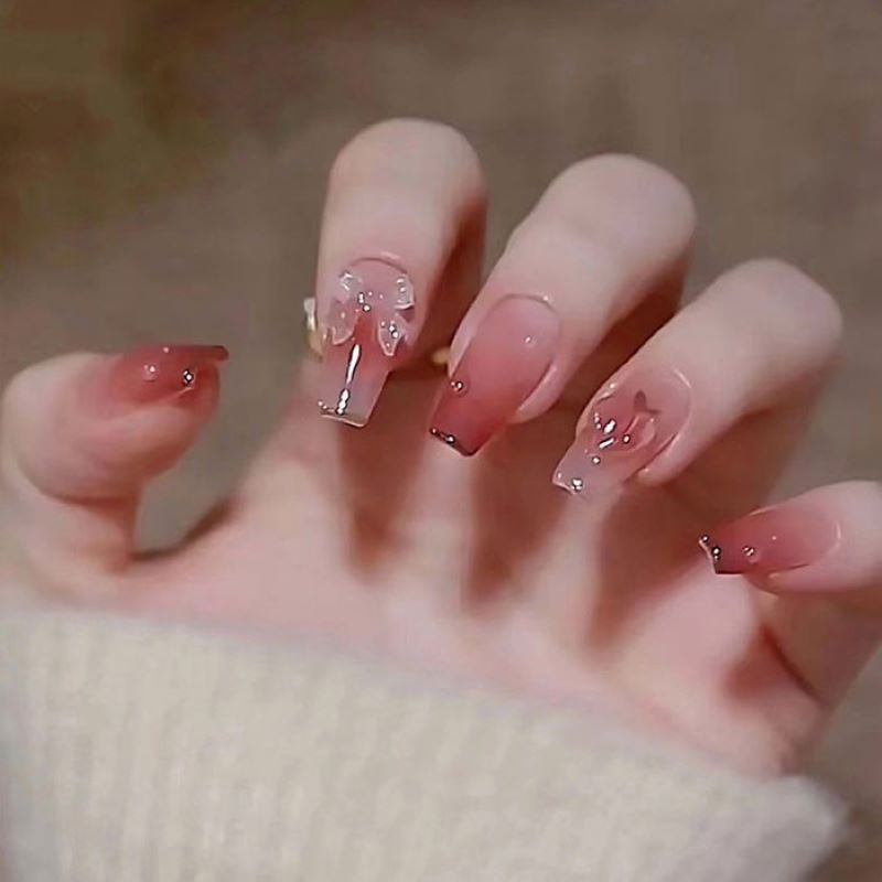 Nail móng tay dài có phù hợp với bạn?